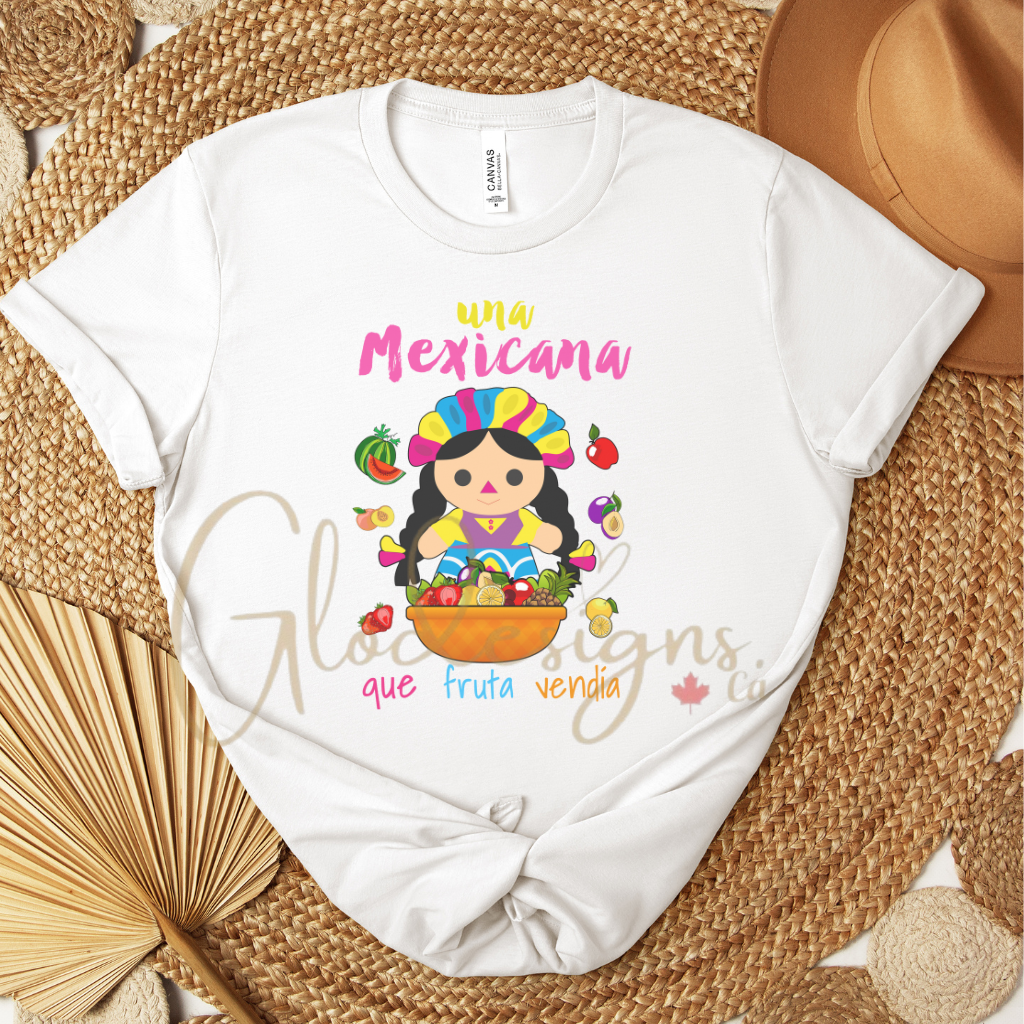 Una Mexicana que fruta vendia 💞 T-Shirt (Unisex).